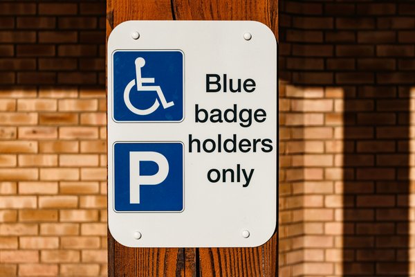 How to apply for a blue badge for disabled parking in the UK?